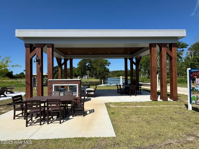 205 River Oats Court, Holly Ridge, NC 28445