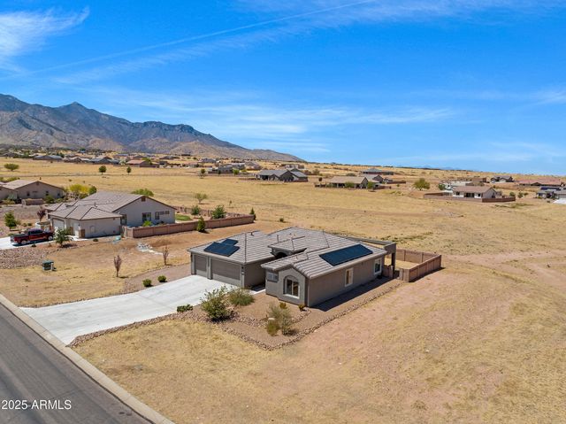 6647 E BIG SPUR Circle, Hereford, AZ 85615