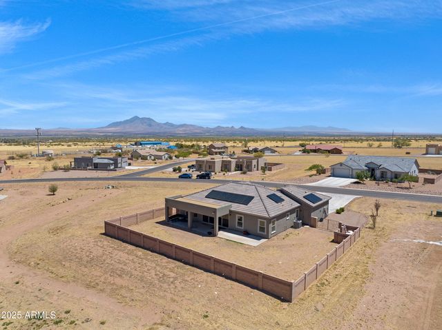 6647 E BIG SPUR Circle, Hereford, AZ 85615