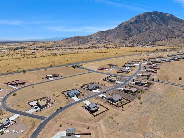 6647 E BIG SPUR Circle, Hereford, AZ 85615