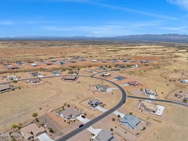 6647 E BIG SPUR Circle, Hereford, AZ 85615