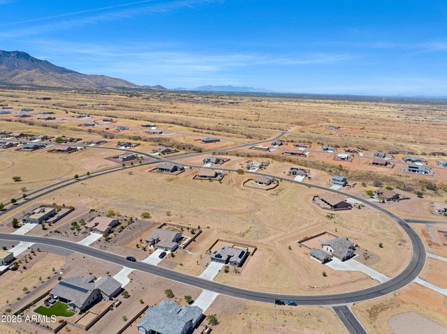 6647 E BIG SPUR Circle, Hereford, AZ 85615