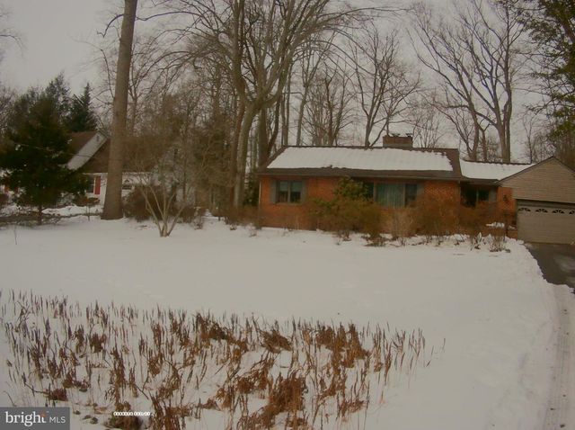 1415 WINDYBUSH RD, Wilmington, DE 19810