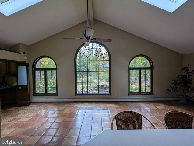 1415 WINDYBUSH RD, Wilmington, DE 19810