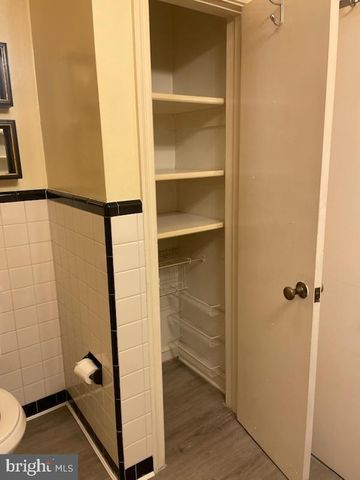 1415 WINDYBUSH RD, Wilmington, DE 19810