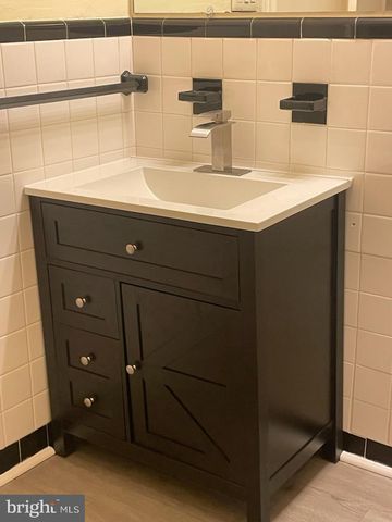 1415 WINDYBUSH RD, Wilmington, DE 19810