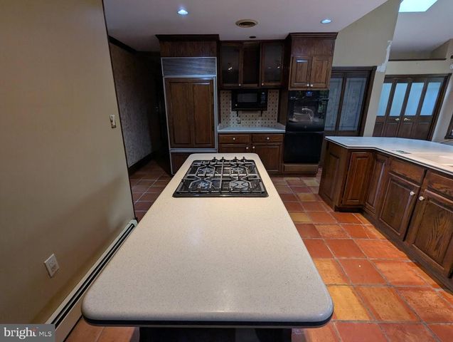 1415 WINDYBUSH RD, Wilmington, DE 19810