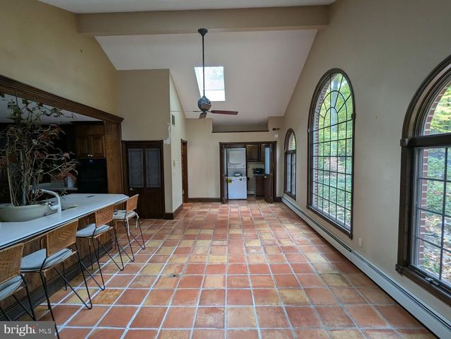 1415 WINDYBUSH RD, Wilmington, DE 19810