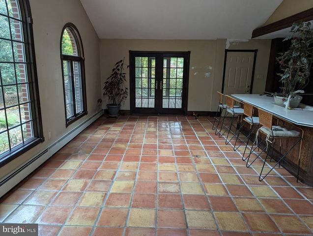 1415 WINDYBUSH RD, Wilmington, DE 19810