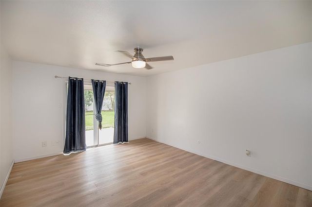 1523 19th Avenue N, Texas City, TX 77590