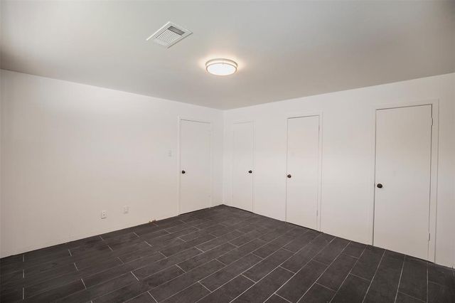 1523 19th Avenue N, Texas City, TX 77590