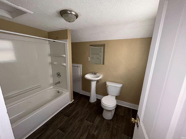 1311 Huestis Avenue, Fort Wayne, IN 46807