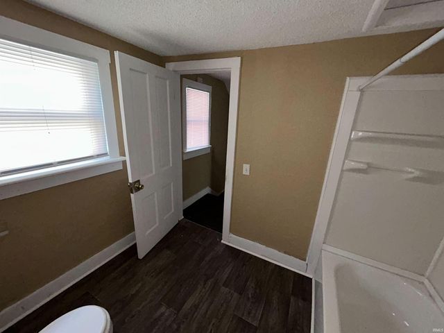 1311 Huestis Avenue, Fort Wayne, IN 46807