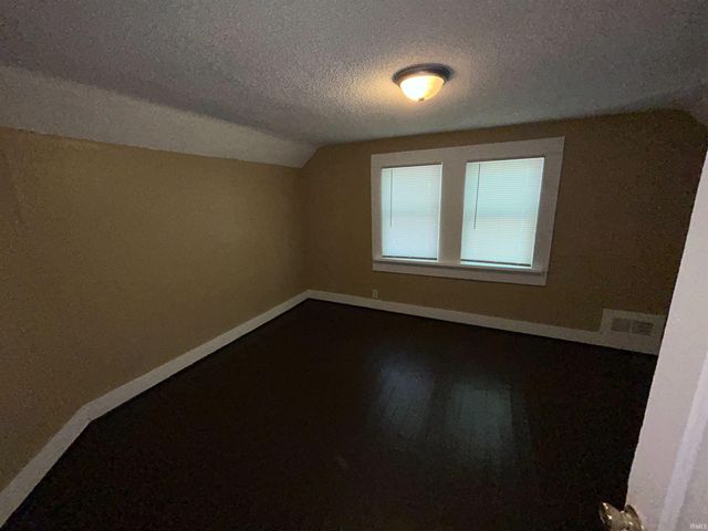 1311 Huestis Avenue, Fort Wayne, IN 46807