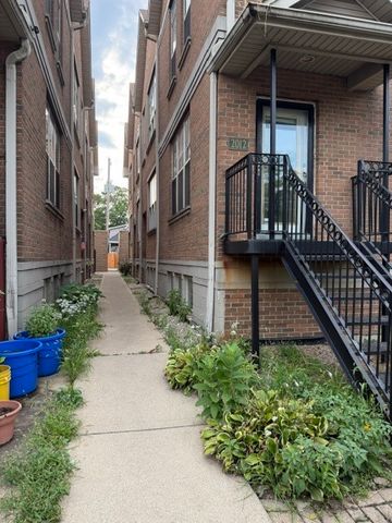 2014 N Narragansett Avenue 2014, Chicago, IL 60639