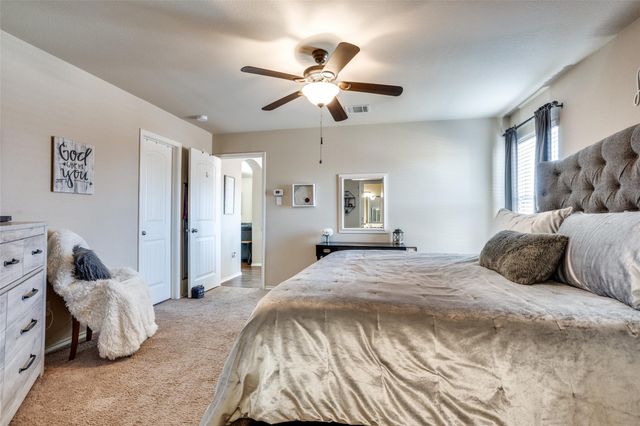 1606 Meadow Creek Drive, Princeton, TX 75407