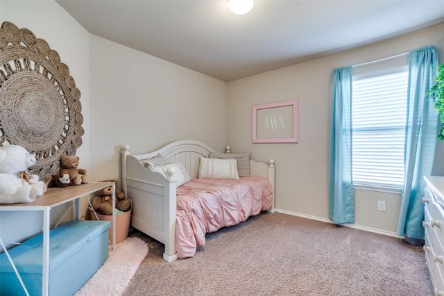 1606 Meadow Creek Drive, Princeton, TX 75407