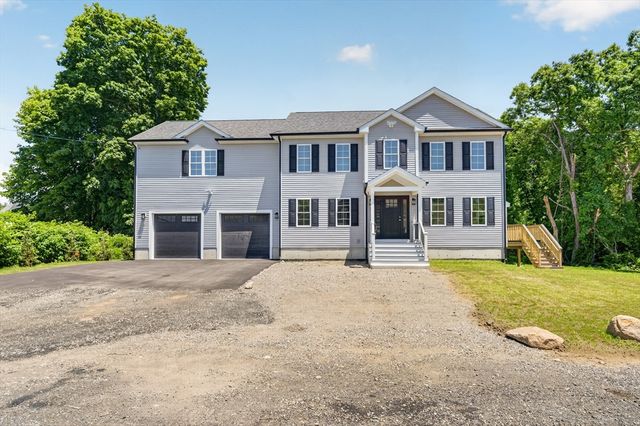 44 Slade St, Dartmouth, MA 02747