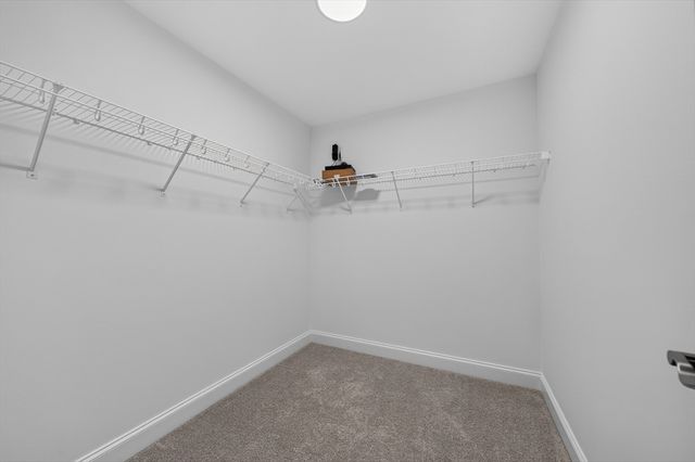 44 Slade St, Dartmouth, MA 02747