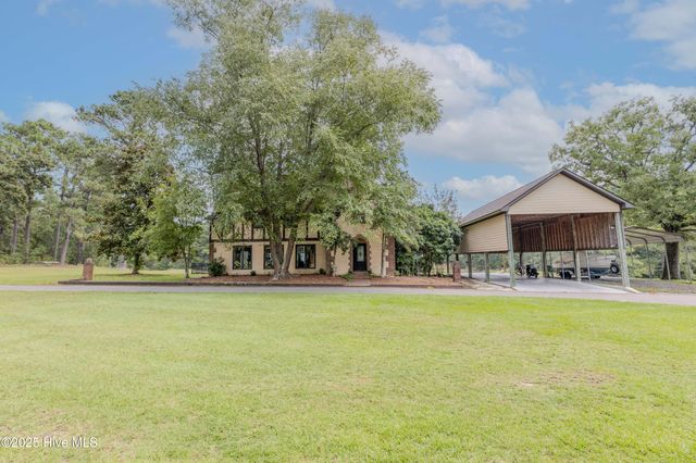 450 Addor Road, Aberdeen, NC 28315