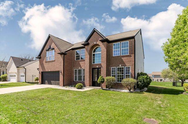 1509 Old Thicket Court, Greenwood, IN 46143