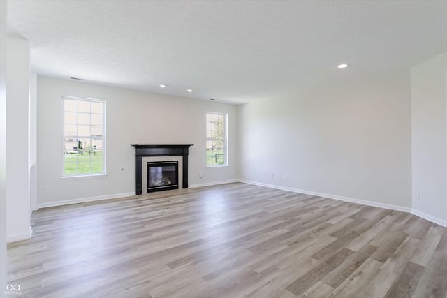 1509 Old Thicket Court, Greenwood, IN 46143