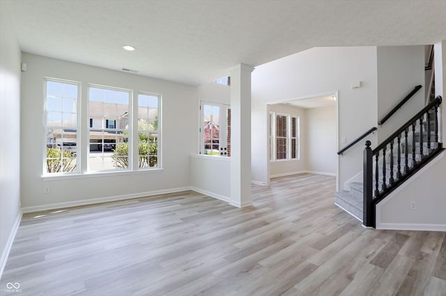 1509 Old Thicket Court, Greenwood, IN 46143