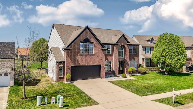 1509 Old Thicket Court, Greenwood, IN 46143