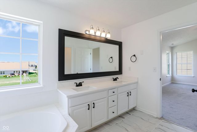 1509 Old Thicket Court, Greenwood, IN 46143