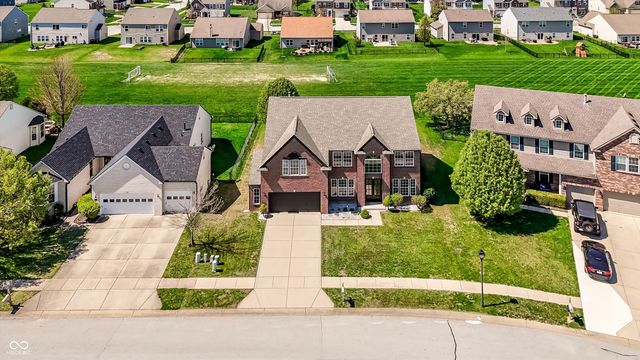 1509 Old Thicket Court, Greenwood, IN 46143