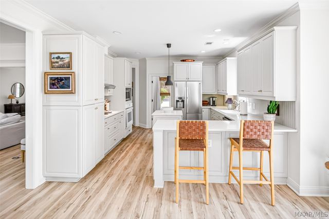 8254 Mossy Oak Drive, Montgomery, AL 36117