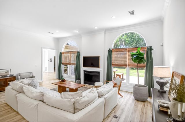8254 Mossy Oak Drive, Montgomery, AL 36117
