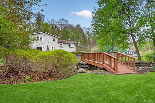 93 Dunderberg Road, Central Valley, NY 10917