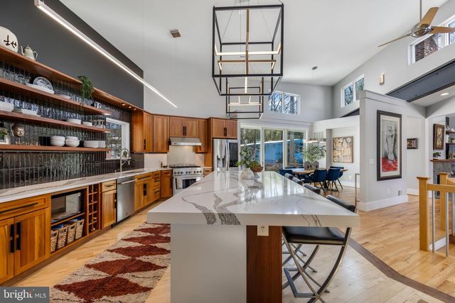 3421 FIDDLERS GRN, Falls Church, VA 22044