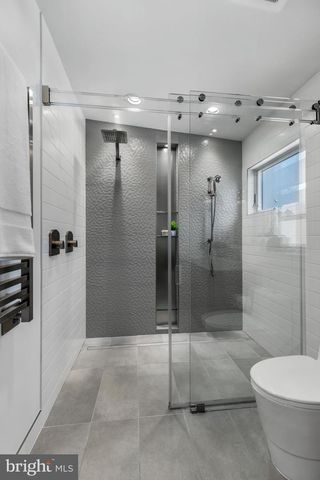 3421 FIDDLERS GRN, Falls Church, VA 22044