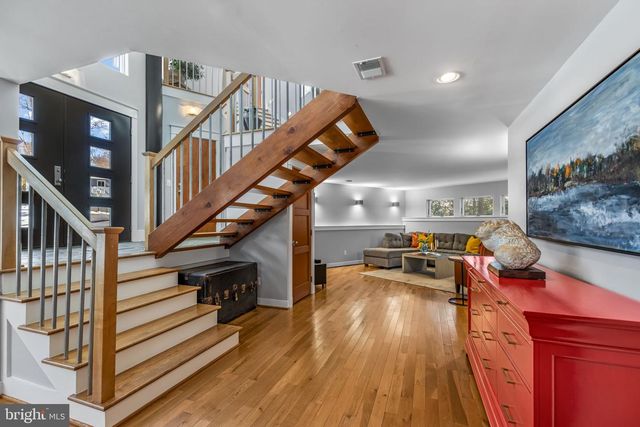 3421 FIDDLERS GRN, Falls Church, VA 22044