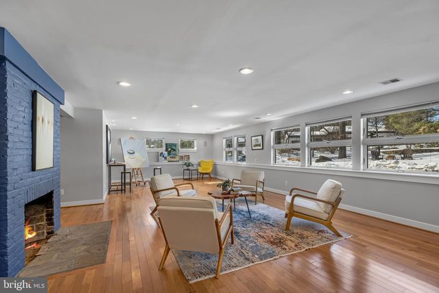 3421 FIDDLERS GRN, Falls Church, VA 22044