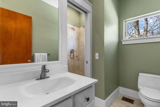 3421 FIDDLERS GRN, Falls Church, VA 22044