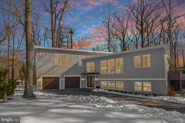 3421 FIDDLERS GRN, Falls Church, VA 22044