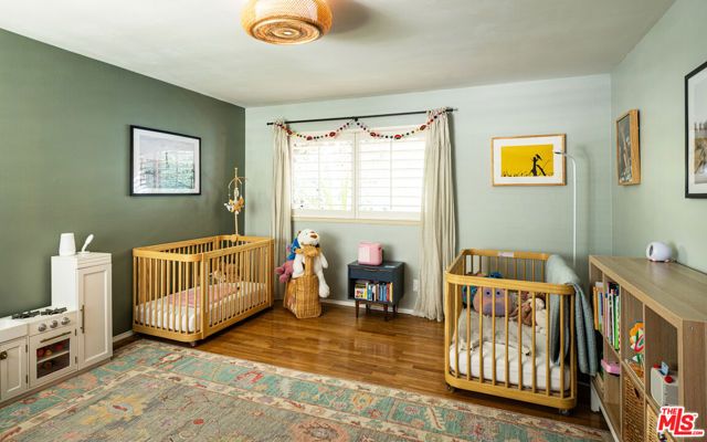 8418 Lookout Mountain Avenue, Los Angeles, CA 90046