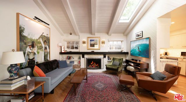 8418 Lookout Mountain Avenue, Los Angeles, CA 90046