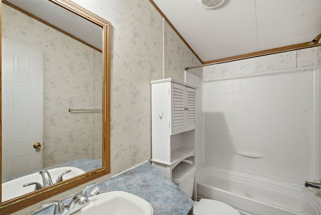 1932 Gale Drive, Pelican Bay, TX 76020