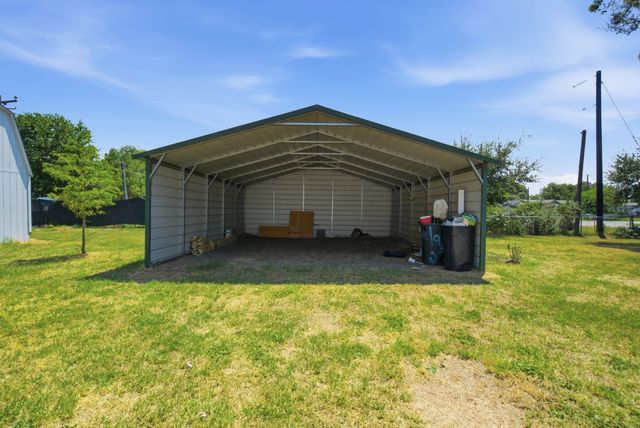 1932 Gale Drive, Pelican Bay, TX 76020