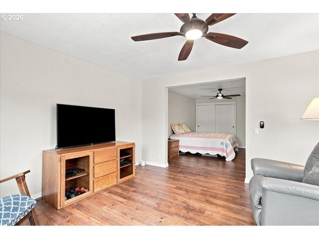1312 Nw 88TH St, Vancouver, WA 98665