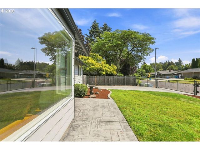 1312 Nw 88TH St, Vancouver, WA 98665