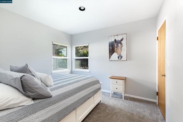 3950 Oakmont Drive, Clearlake, CA 95422