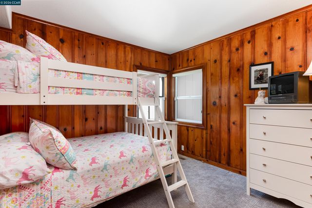 3950 Oakmont Drive, Clearlake, CA 95422