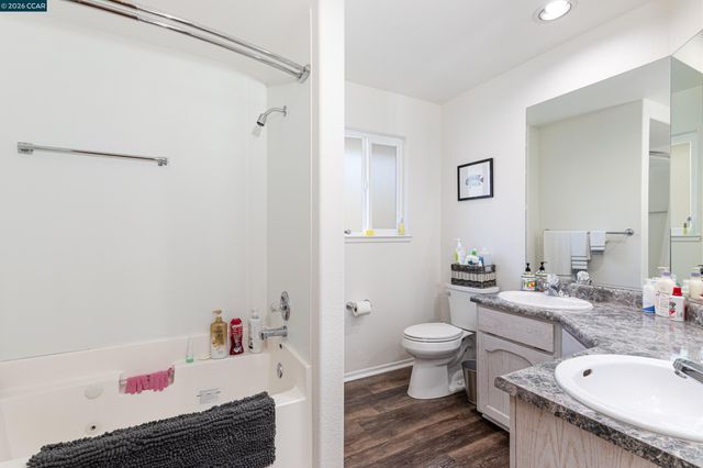 3950 Oakmont Drive, Clearlake, CA 95422