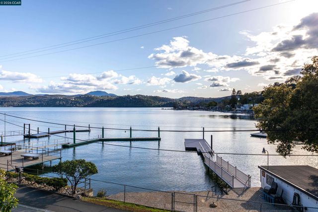 3950 Oakmont Drive, Clearlake, CA 95422