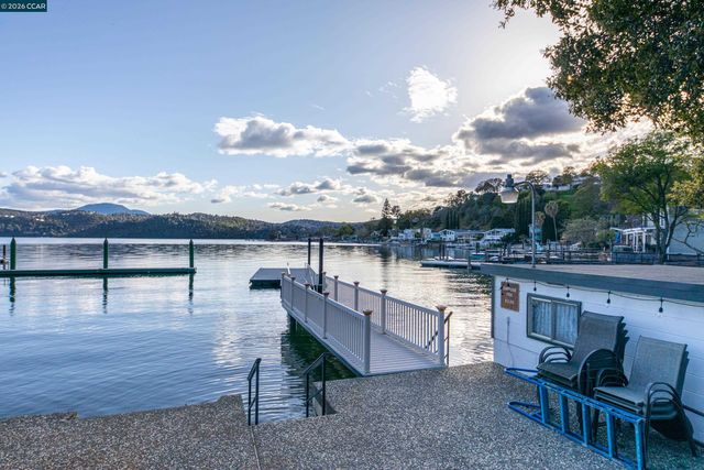 3950 Oakmont Drive, Clearlake, CA 95422